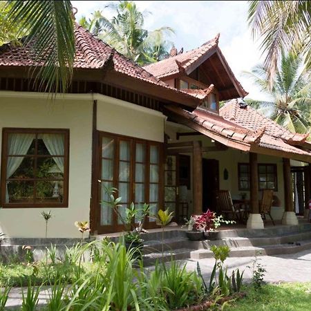 Hotel Gaia-Oasis Mountain Abasan à Tejakula Extérieur photo